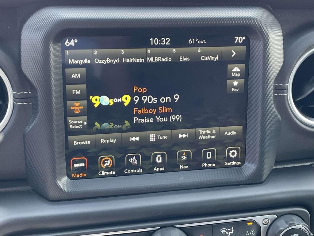 2022 Jeep Wrangler Unlimited Sahara 4x4
