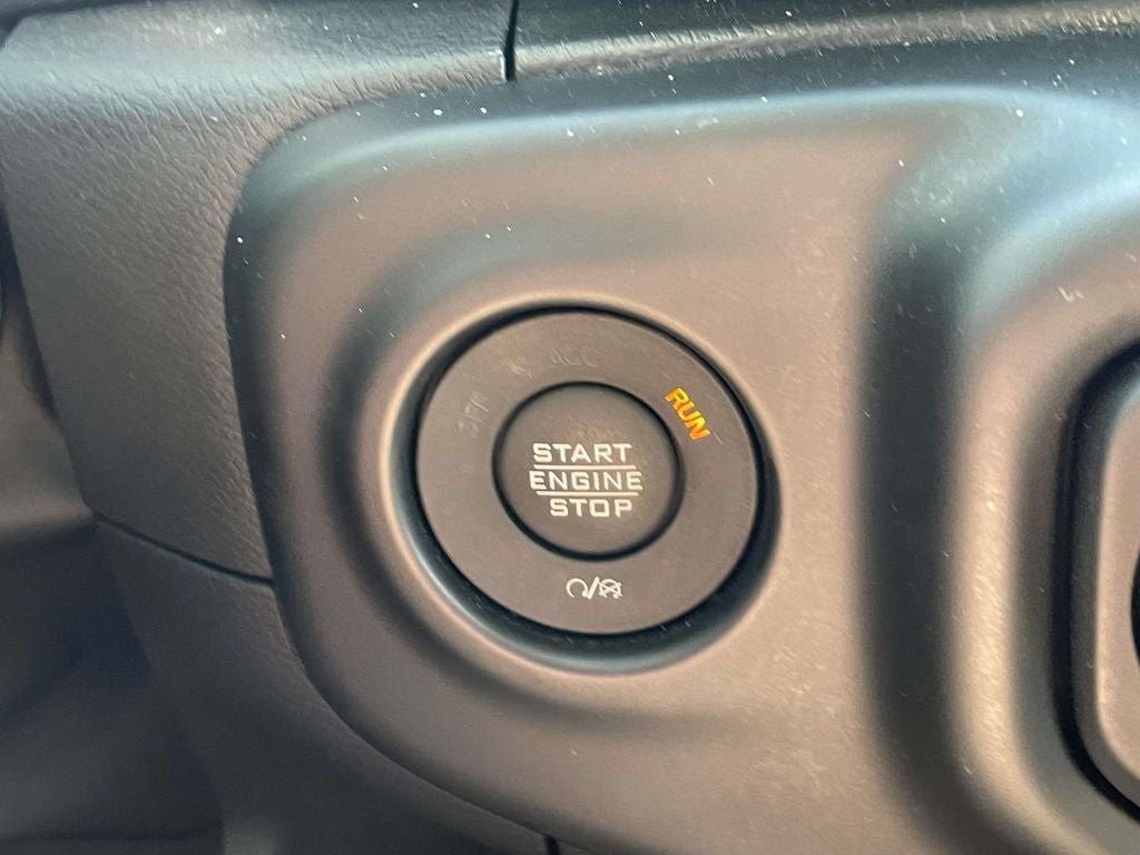 2023 Jeep Wrangler Sahara 4x4