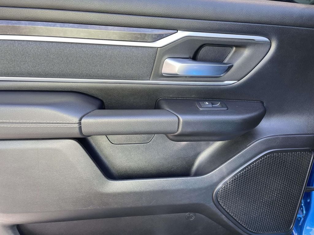 2022 RAM 1500 Big Horn Crew Cab 4x2 5'7' Box