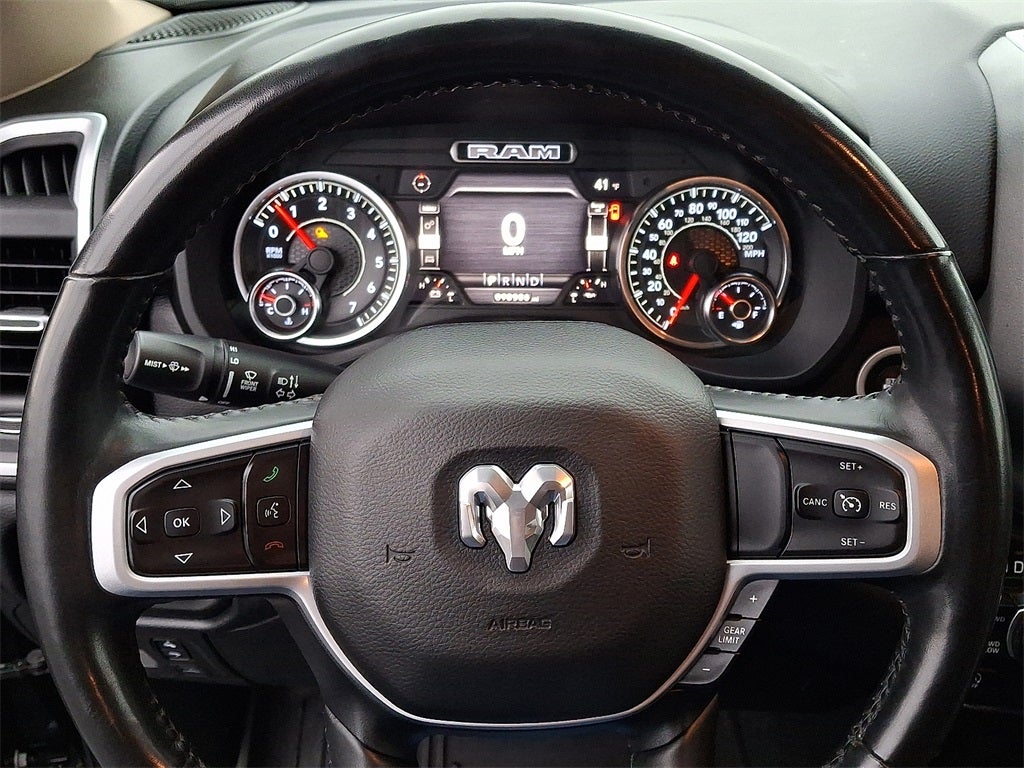 2020 RAM 1500 Big Horn Crew Cab 4x4 5'7' Box