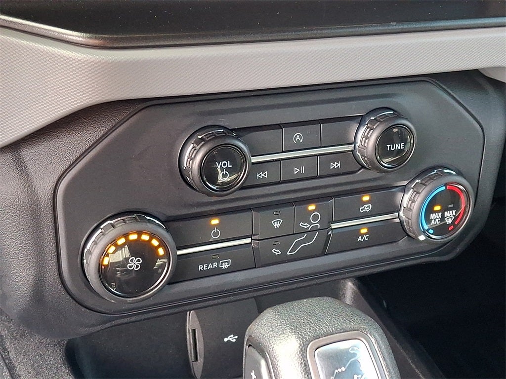 2022 Ford Bronco Base