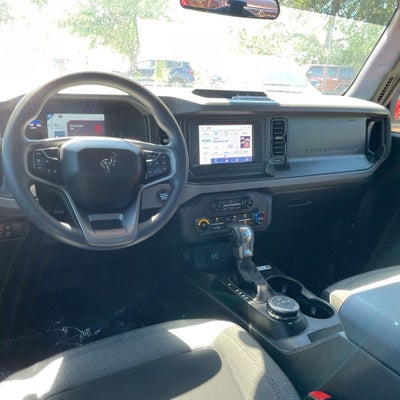 2023 Ford Bronco Base