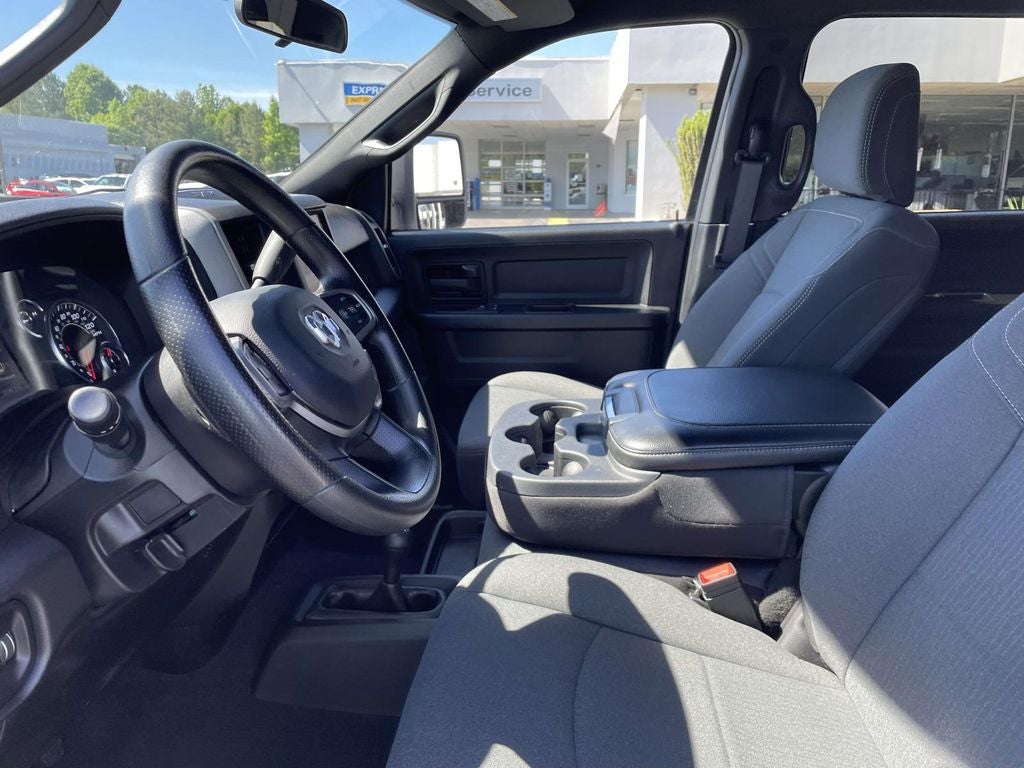 2024 RAM 3500 Tradesman Crew Cab 4x4 8' Box