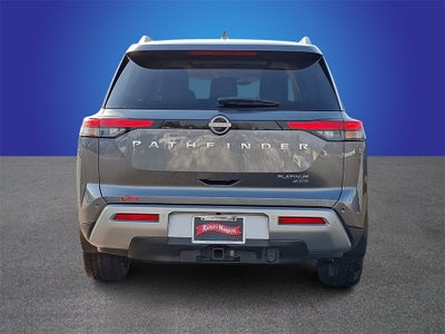 2023 Nissan Pathfinder Platinum 4WD