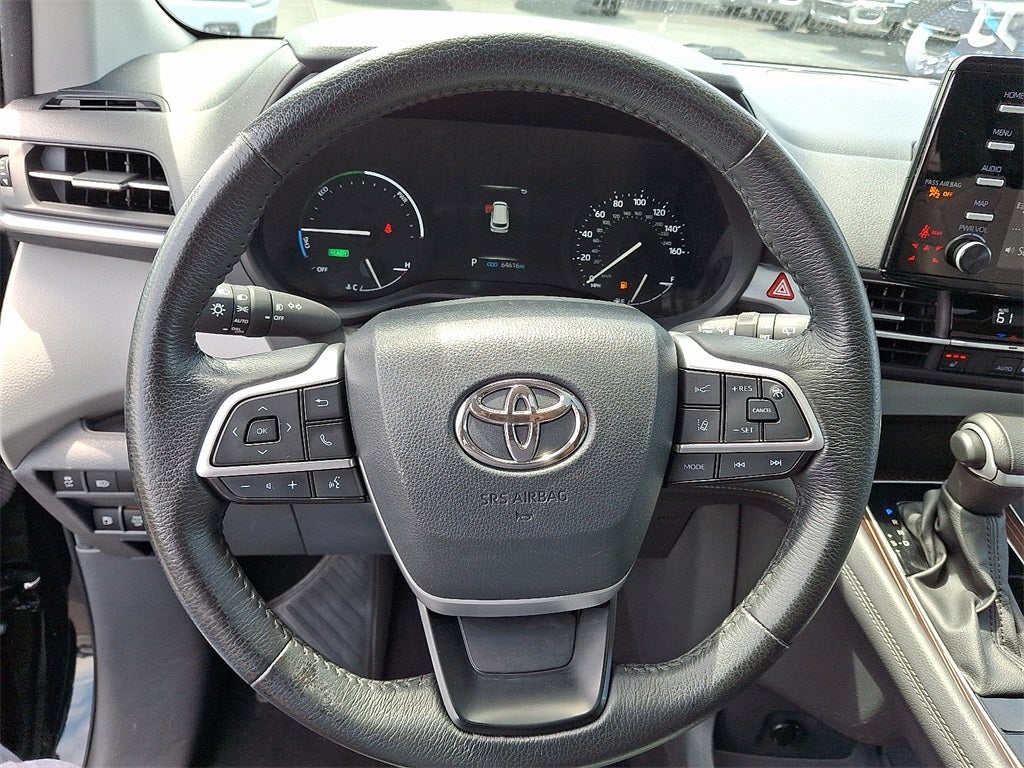 2024 Toyota Sienna XLE