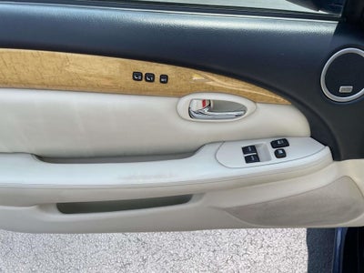 2005 Lexus SC 430