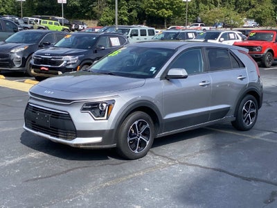 2025 Kia Niro LX