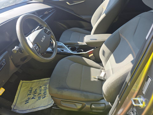 2025 Kia Niro LX