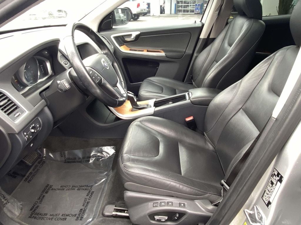 2017 Volvo XC60 T5 Inscription