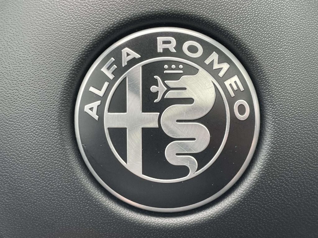 2022 Alfa Romeo Stelvio Ti AWD