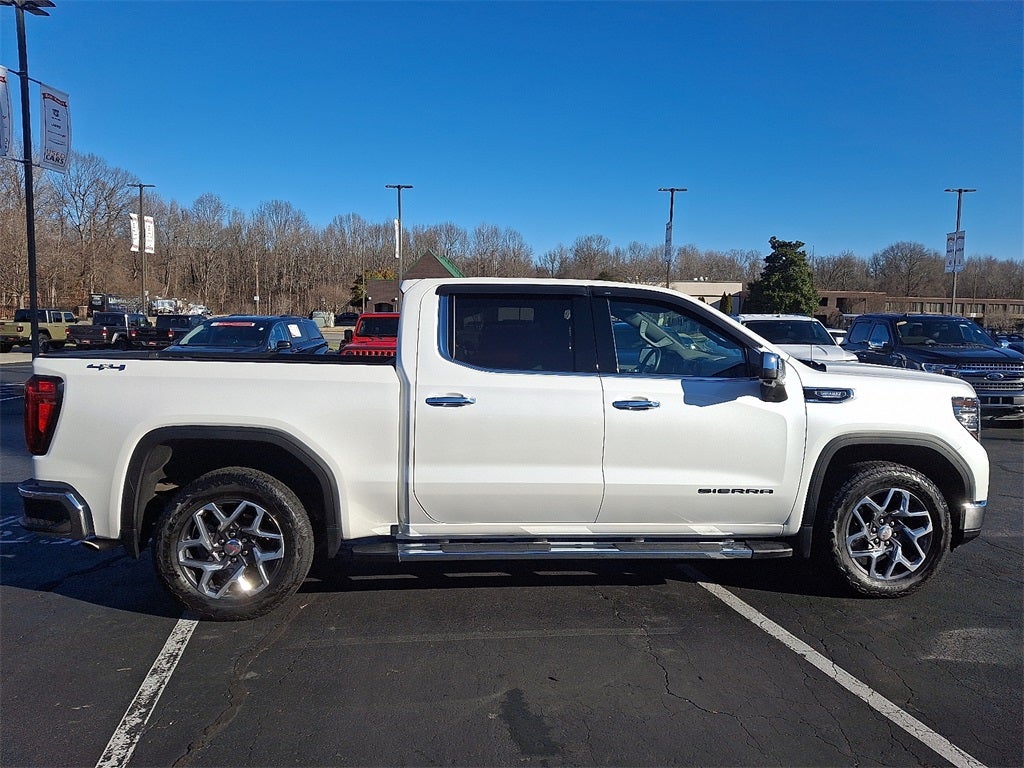 2024 GMC Sierra 1500 SLT