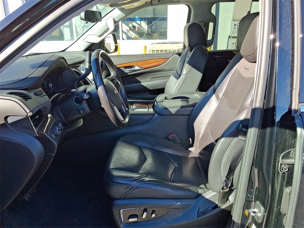 2020 Cadillac Escalade Premium Luxury