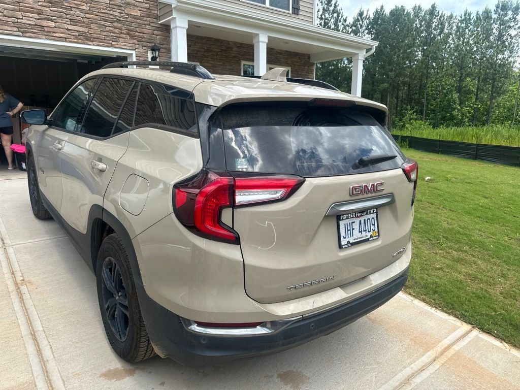 2022 GMC Terrain AT4