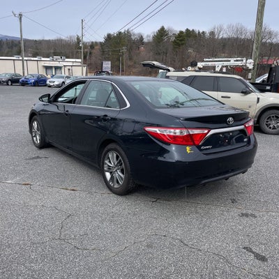 2017 Toyota Camry SE