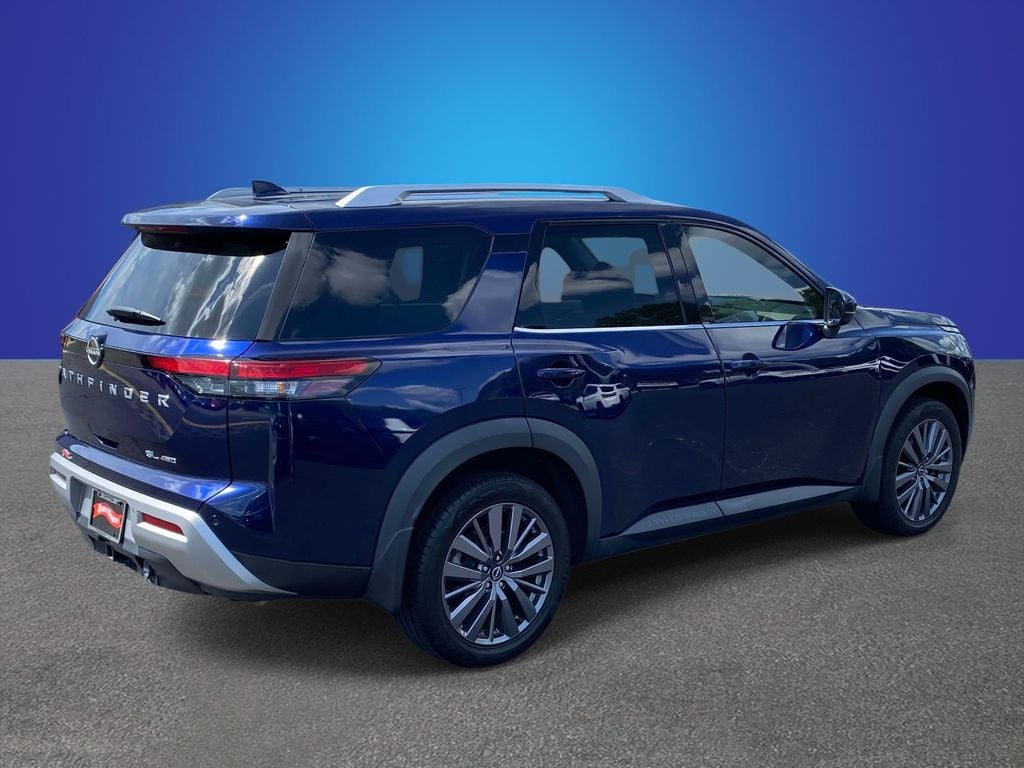 2023 Nissan Pathfinder SL