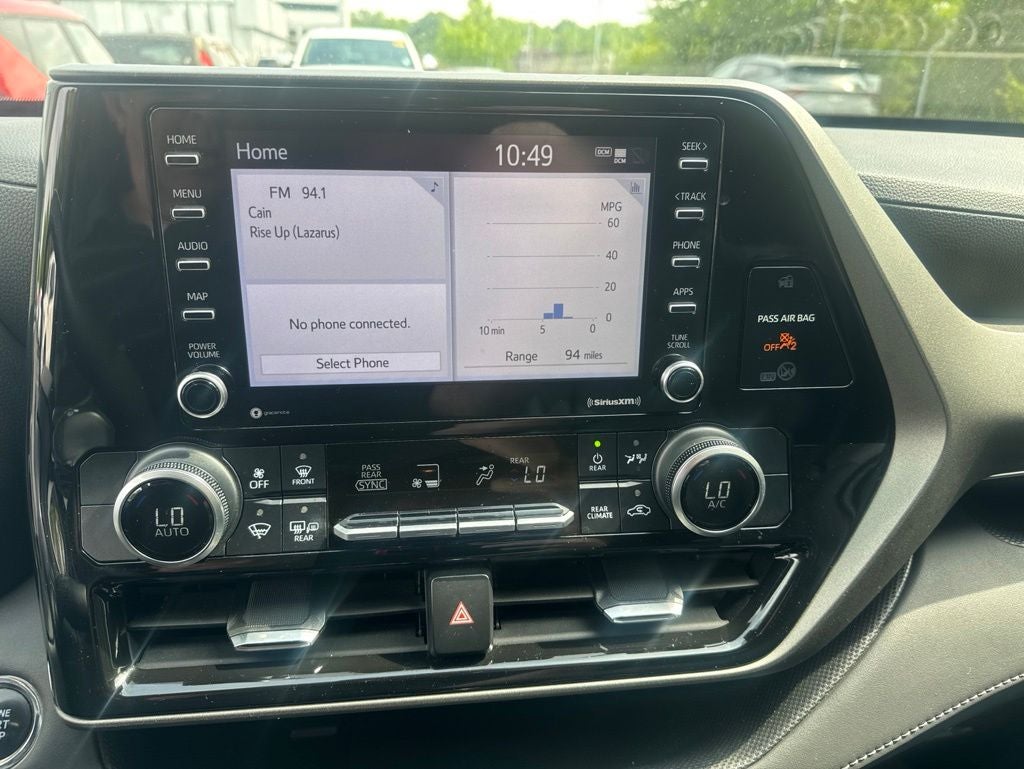 2022 Toyota Highlander L