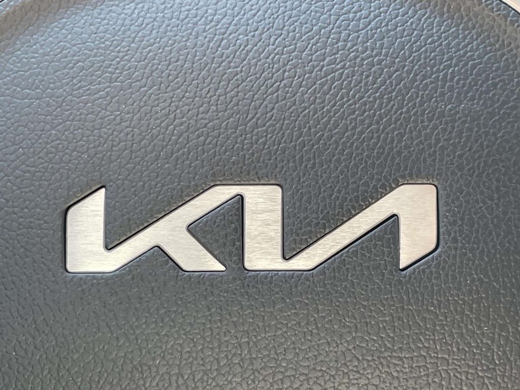 2024 Kia Sorento SX