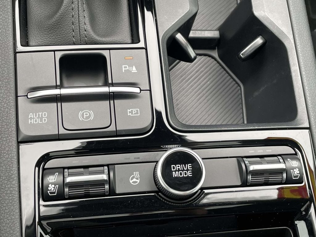 2025 Kia K5 EX