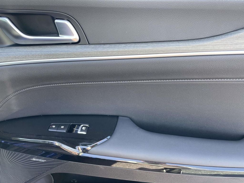 2025 Kia K5 EX