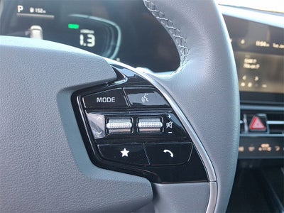 2025 Kia Niro EX Touring