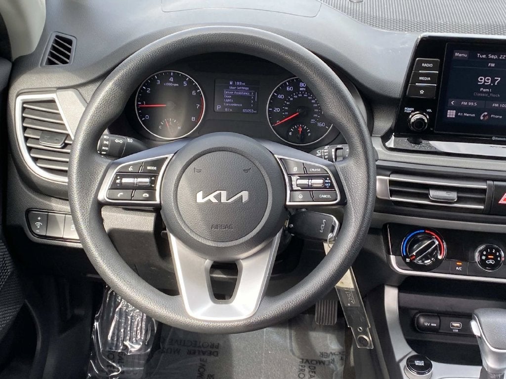2023 Kia Seltos LX