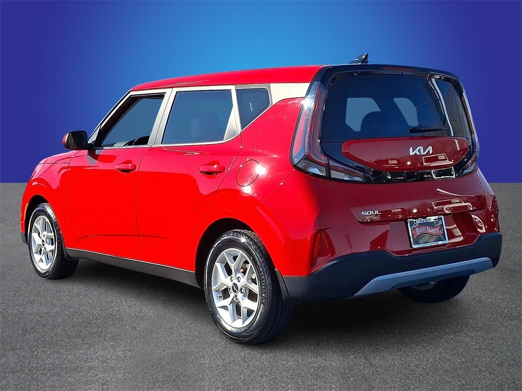 2023 Kia Soul LX