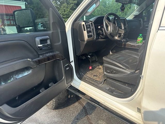 2015 GMC Sierra 2500HD Denali