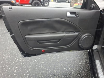 2006 Ford Mustang GT Deluxe