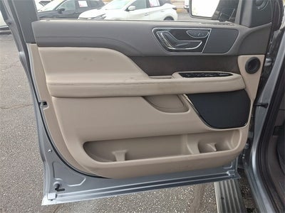 2024 Lincoln Navigator Premiere