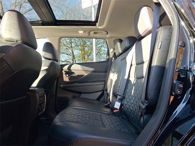2023 Nissan Murano Platinum