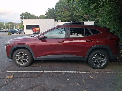 2025 Chevrolet Trax LT