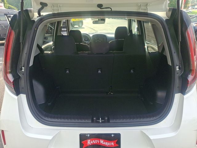 2025 Kia Soul Base