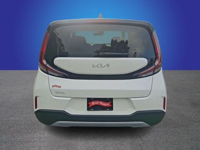 2025 Kia Soul Base