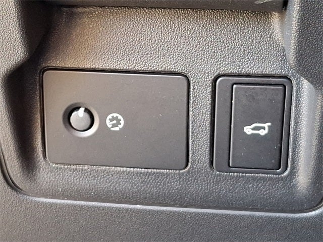 2025 Land Rover Range Rover Velar Dynamic SE