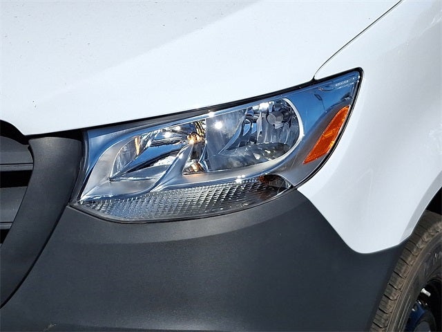 2025 Mercedes-Benz Sprinter 2500 Cargo 170 WB High Roof