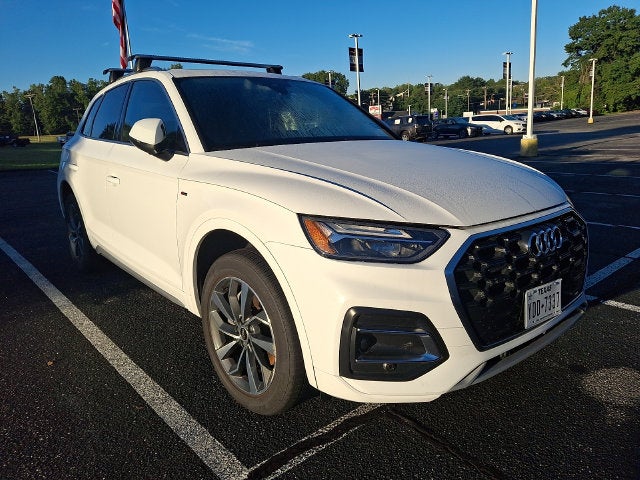 2024 Audi Q5 45 S line Premium quattro