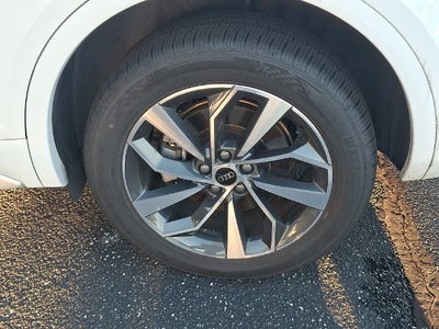 2024 Audi Q5 45 S line Premium quattro