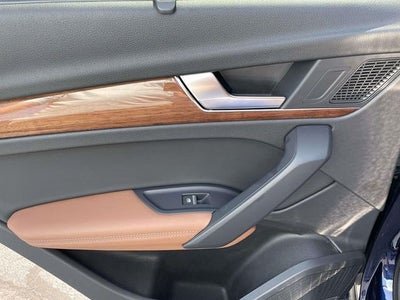 2022 Audi Q5 45 S line Prestige quattro