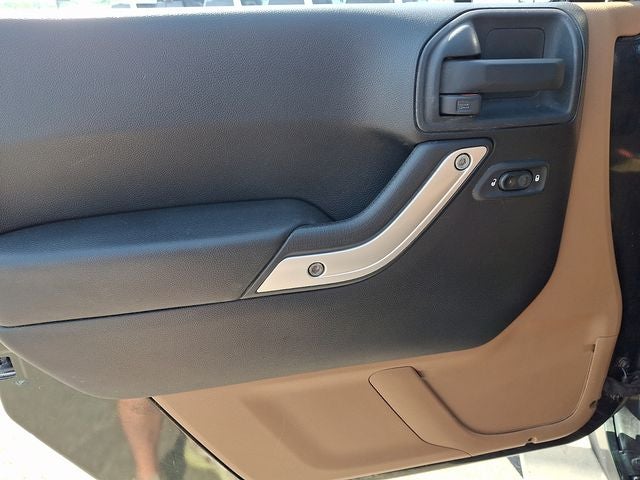 2011 Jeep Wrangler Unlimited Sahara