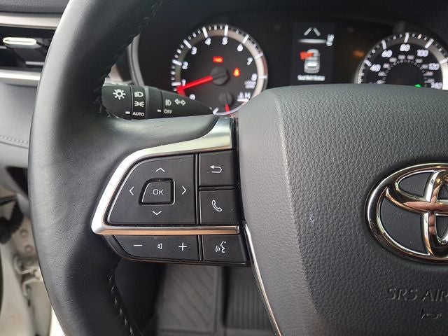 2021 Toyota Highlander LE