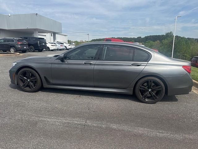 2017 BMW 7 Series 740i