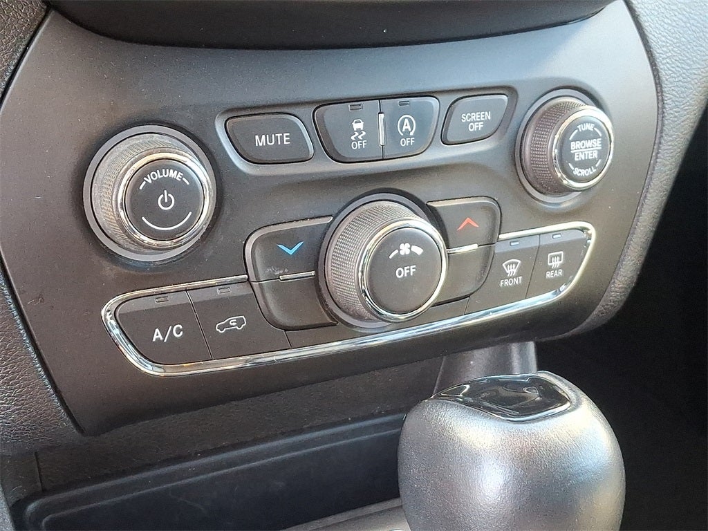 2021 Jeep Cherokee Altitude