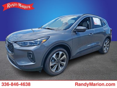 2025 Ford Escape Hybrid Platinum