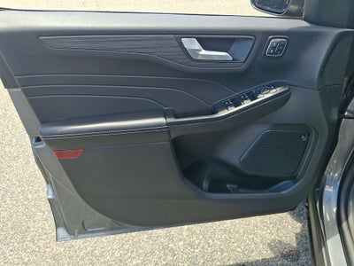 2025 Ford Escape Hybrid Platinum