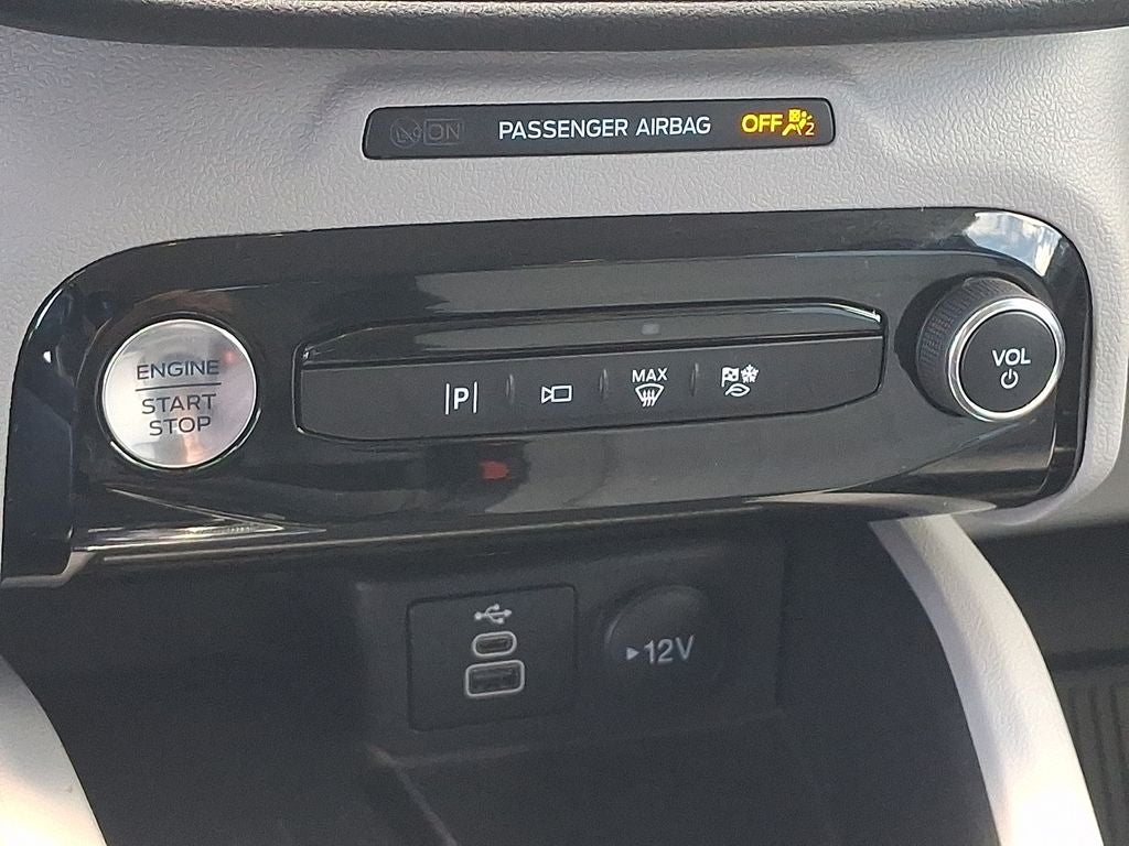 2025 Ford Escape Hybrid Platinum