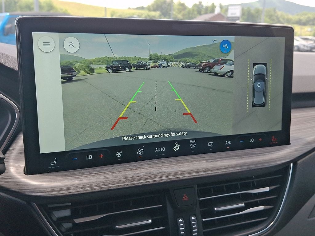 2025 Ford Escape Hybrid Platinum
