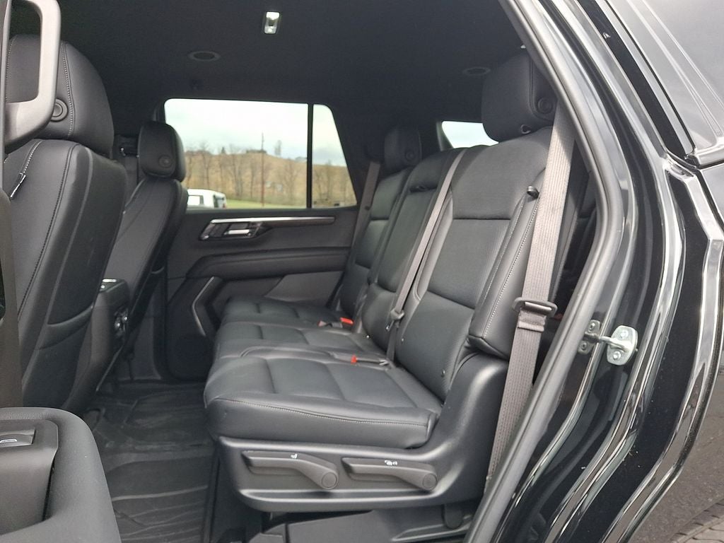 2025 Chevrolet Tahoe LS