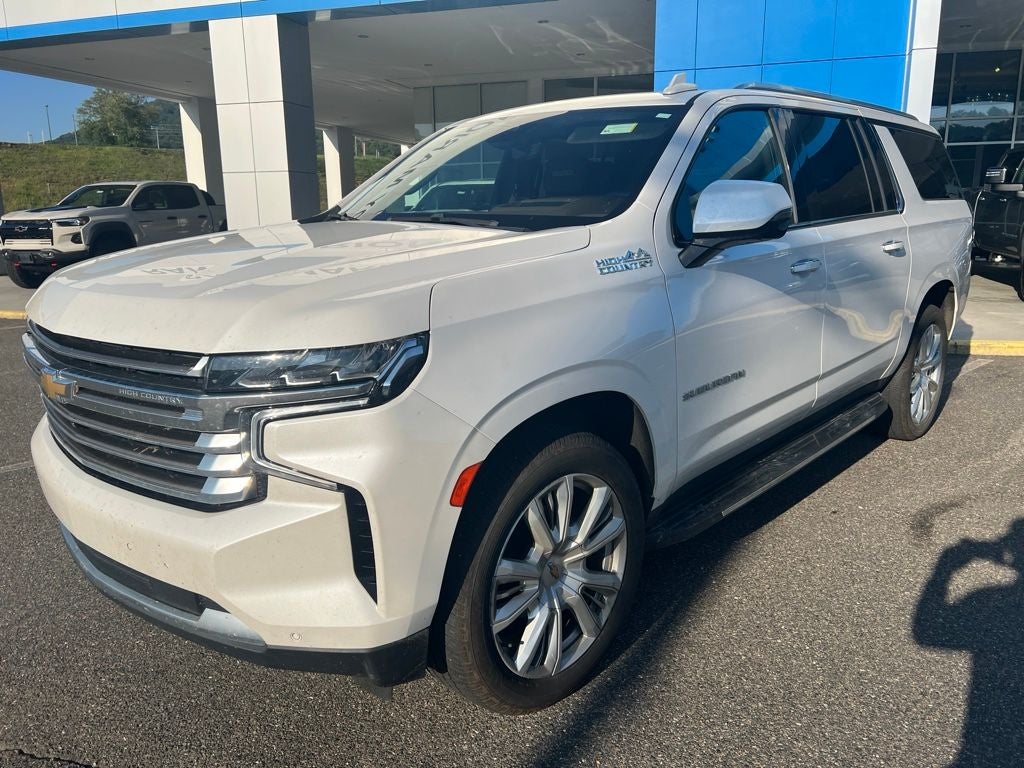 2023 Chevrolet Suburban High Country