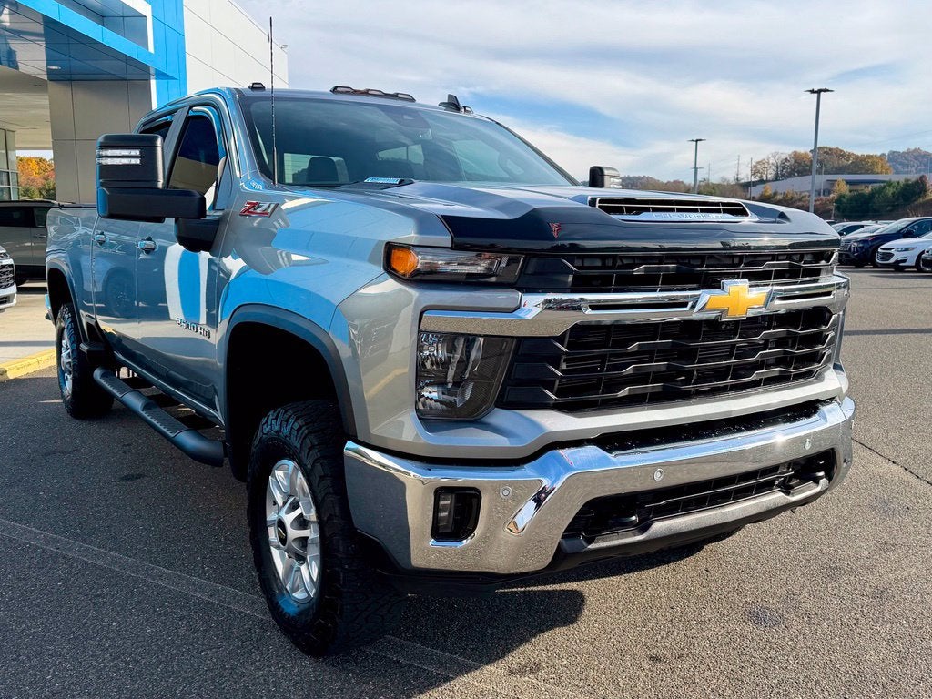 2025 Chevrolet Silverado 2500HD LT