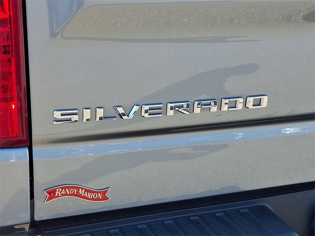2023 Chevrolet Silverado 1500 LT LT1